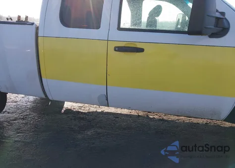 2007 Chevrolet Silverado 1500 Work Truck z USA, uszkodzony, nr VIN 2GCEK19C071650738